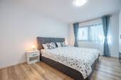 Schlafzimmer EG - 