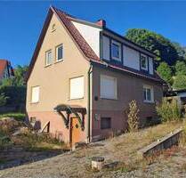 2 Häuser zum Preis von einem: Teilsanierte Einfamilienhäuser mit Platz zur Entfaltung in der Natur - Steinbach-Hallenberg