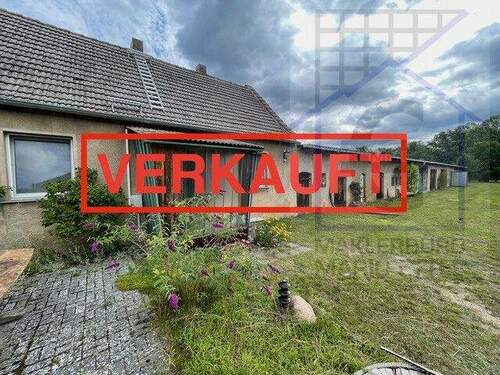 VERKAUFT - ZWEI-SEITEN-HOF - EINE IDYLLE FÜR WOHNEN UND TIERLIEBHABER