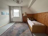 Teilansicht vom Schlafzimmer - 
