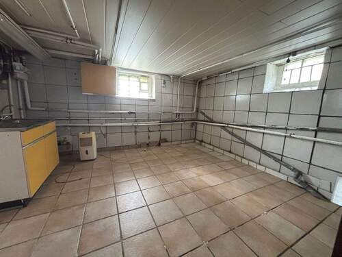 Teilansicht vom Keller - 