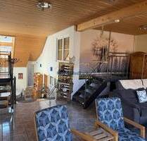 Doppelhauscharakter-als Teileigentum. Individuell. Besonders. Zentral in Breisach - Breisach am Rhein