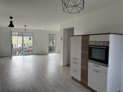 Einbauküche mit Elektrogeräten - 4 Zimmer Etagenwohnung in Mainz