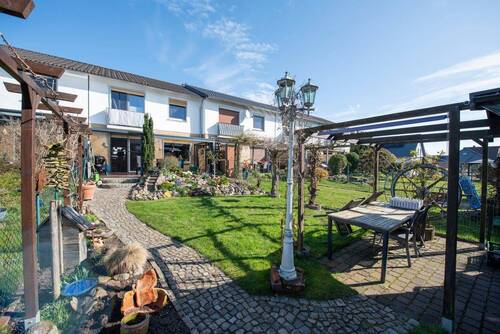 Garten - Einziehen und wohlfühlen - 325.000,00&nbsp;EUR Kaufpreis, ca.&nbsp; 110,00&nbsp;m&sup2;&nbsp;Wohnfl&auml;che