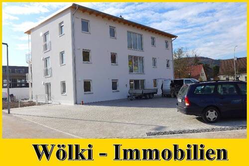 Bild 1 - Tolle Ausstattung mit hohen Wohnkompfort --- großer Balkon mit Südausrichtung!
