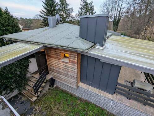 Dach - 3 Zimmer Mehrfamilienhaus, Wohnhaus zum Kaufen in Schwielochsee