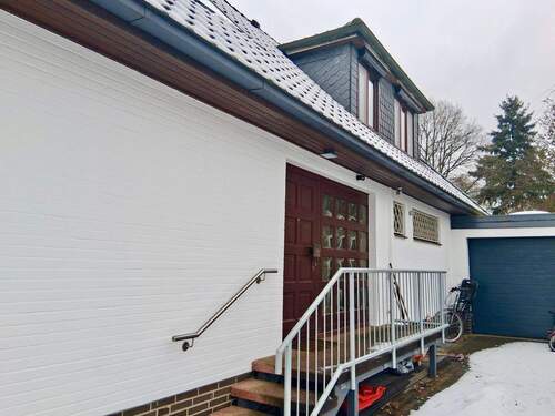 Eingangsbereich - Traumhaus - Nähe Tibarg - top Lage - neue Wärmepumpe - 337 m2 WflNfl. - TOP Grundstück -