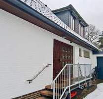 Traumhaus - Nähe Tibarg - top Lage - neue Wärmepumpe - 337 m2 WflNfl. - TOP Grundstück - - Hamburg Niendorf