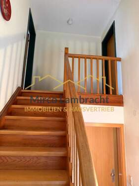 Treppe ins DG - 