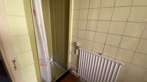 Badezimmer im Erdgeschoss - 