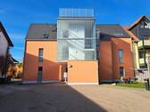 Mehrfamilienhaus Ansicht hofseitig - 2 Zimmer Etagenwohnung in Waren (Müritz)