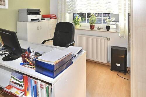 EG Büro - 