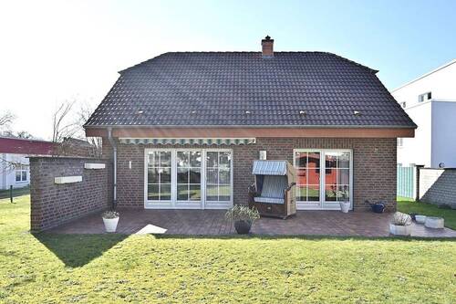 Hausansicht hinten - Einfamilienhaus mit 140,00 m² in Lünen zum Kaufen