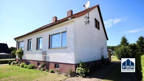 Giebelansicht/Auffahrt - Doppelhaushälfte mit 87,40 m&sup2; in Silz zum Kaufen