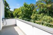 Balkonblick - Bezugsfreie 3-Zimmer-Wohnung am Grunewald