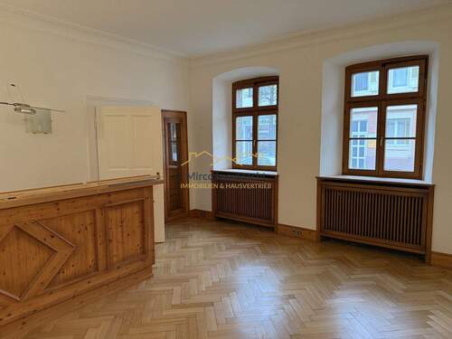 Raum 1 - Büro mit 84,50 m&sup2; in Breisach am Rhein zur Miete