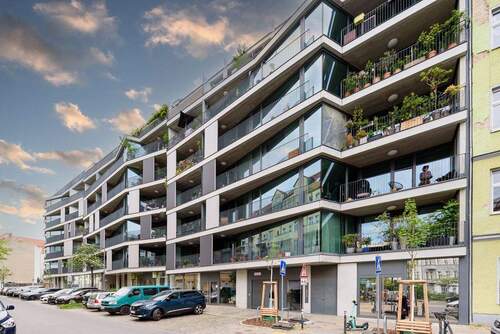 Hausansicht - ***TG-Stellplatz mit Elektroanschluss im futuristischen Neubau***