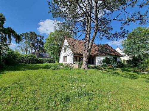 3.jpg - 5 Zimmer Bungalow zum Kaufen in Schwaig bei Nürnberg