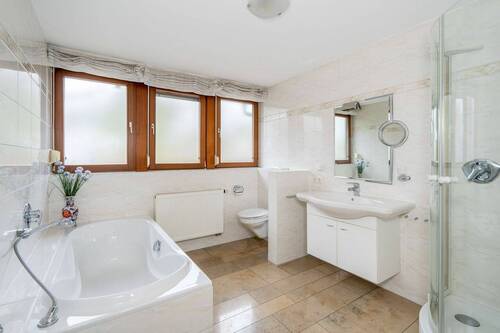 Schwaig Bad OG.jpg - 