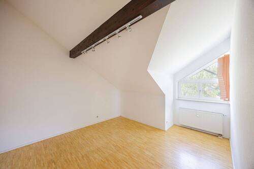 Schlafzimmer - 2 Zimmer Etagenwohnung zum Kaufen in Steinheim an der Murr