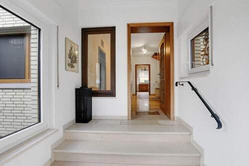 Eingangsbereich - Reihenmittelhaus mit 108,00 m² in Bielefeld zum Kaufen