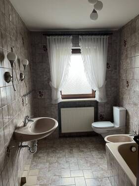 caee15f7-ebf9-45f9-be90-af4430de46e3.jfif - 