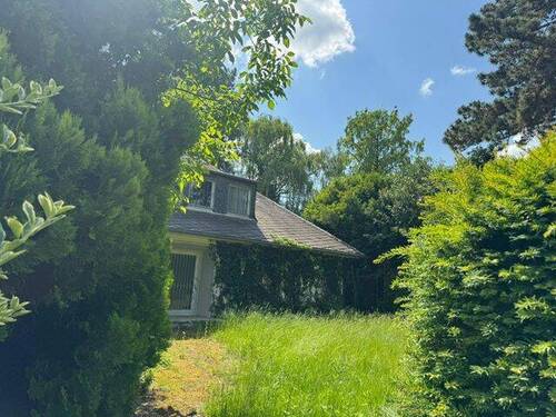 Blick Vorgarten- - Grundstück in Bad Homburg