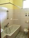 Badezimmer - Etagenwohnung mit 49,50 m² in Mücheln zum Kaufen