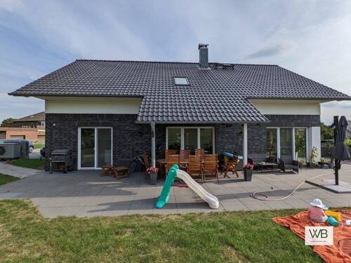 Hausansicht hinten - 