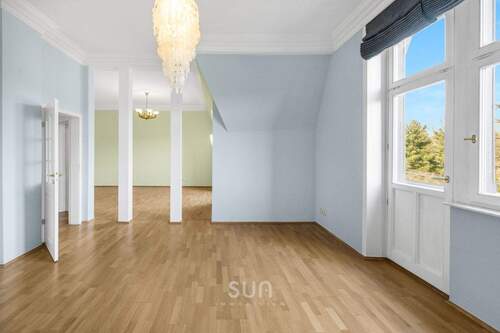 ZEITLOSES ESSZIMMER - 