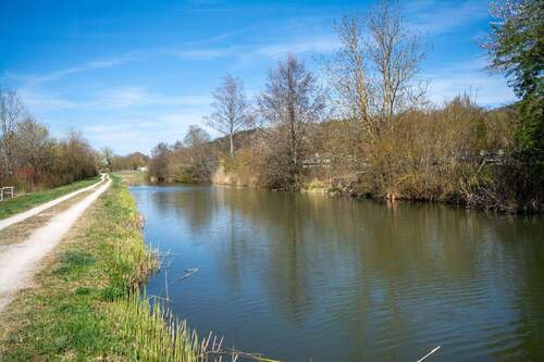 Die Erholung beginnt direkt um die Ecke - Etagenwohnung mit 52,60 m&sup2; in Berching zum Kaufen