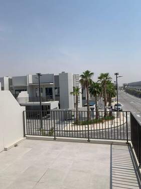 Bild 4 - Mehrfamilienhaus, Wohnhaus mit 184,20 m&sup2; in Dubai zum Kaufen