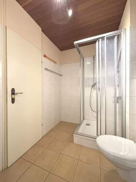 Duschbadezimmer - 