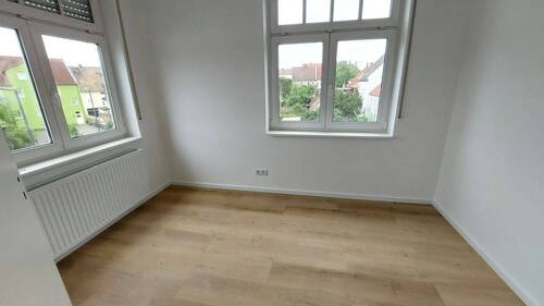 Zimmer 3 - 