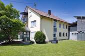 Gepflegtes Wohnhaus - Großzügig fürs Familienglück – mit sonnigem Balkon