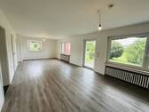 Wohn- Esszimmer - 