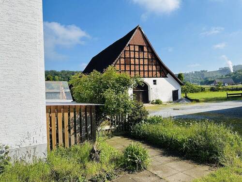 Bauernhaus - Etagenwohnung mit 89,00 m&sup2; in Halle/Westf. zur Miete