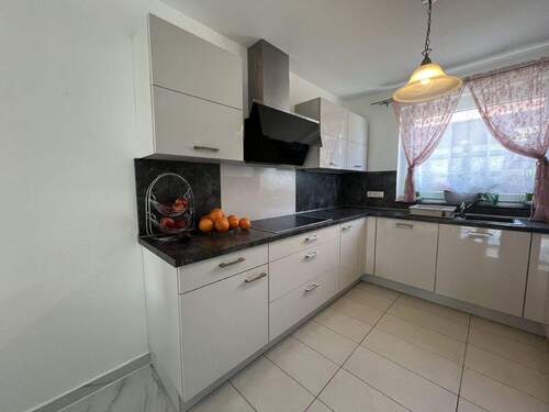 Küche EG - 5 Zimmer Doppelhaushälfte in Mönchengladbach-Wickrath