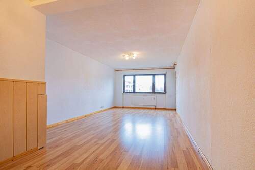 Wohnzimmer - 3 Zimmer Etagenwohnung in Lauchringen