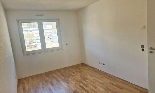 Zimmer 2 Südseite Bild 2 - 