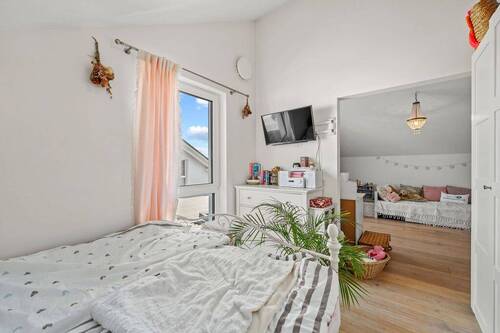 Schlafzimmer / Kinderzimmer - 