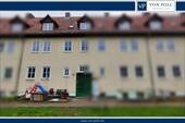 Haus_H Logo - Eine Hälfte des Mehrfamilienhaus mit sechs Wohneinheiten