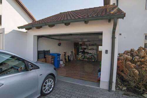 Garage - 