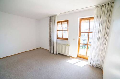 Schlafzimmer - Doppelhaushälfte mit 164,00 m&sup2; in Straßkirchen zum Kaufen