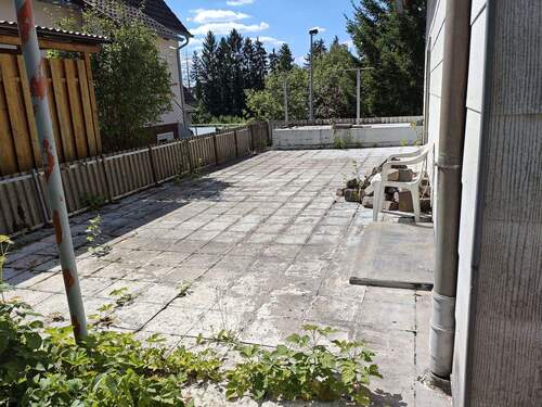 Terrasse - 6 Zimmer Einfamilienhaus in Zweibrücken