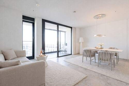 Wohn- Essbereich Ansicht I - Visualisierung - 2 Zimmer Etagenwohnung in Frankfurt am Main