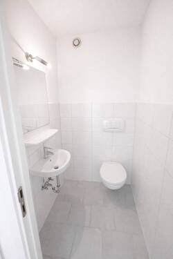 Praktisches Gäste-WC - 