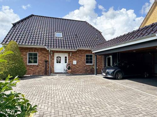 Haus - WUNDERSCHÖNES NEUWERTIGES EINFAMILIENHAUS IN SITTENSEN