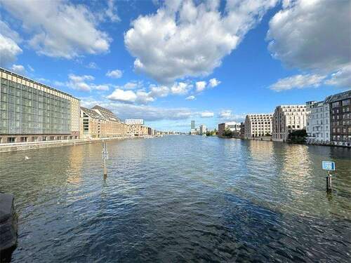 Oberbaumbrücke Blick Spree - 