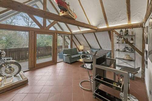 Wohnzimmer DG - Kunstvolles Wohn-Unikat - Hundertwasser-inspirierte Familienoase mit Bergblick!